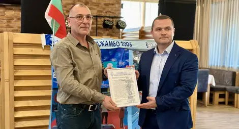 Европейският шампион по стрелба с лък Иван Банчев бе отличен от кмета на Русе Пенчо Милков