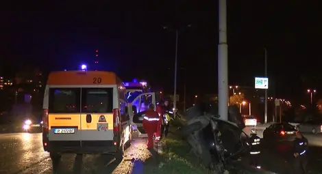 Експертиза определя скоростта при катастрофата, погубила баща и син