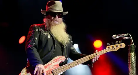 Отиде си легендата Дъсти Хил, басистът на „ZZ Top“ Отиде си легендата Дъсти Хил, басистът на „ZZ Top“