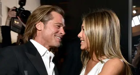 Брад Пит и Дженифър Анистън тайно планират сватба Брад Пит и Дженифър Анистън тайно планират сватба