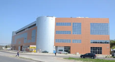 Брат на военния министър купи &bdquo;Дунав мол Русе&ldquo;