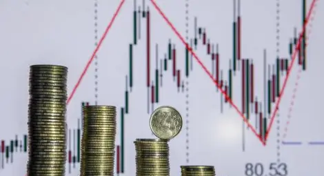 Доларът скочи над 60 рубли