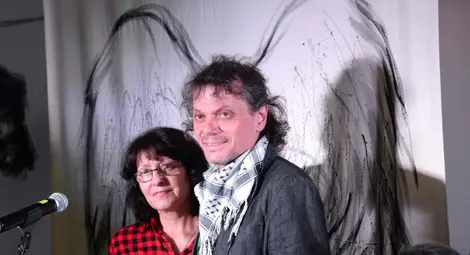 Огнян Балканджиев събра приятели на тайна ангелска изложба