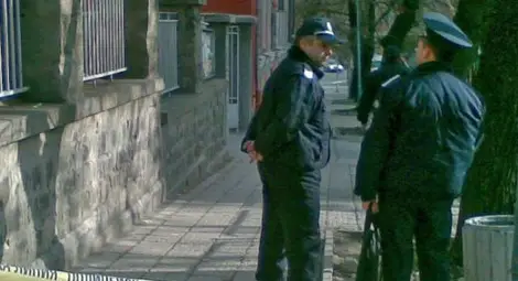 Евакуираха варненско училище заради бомба