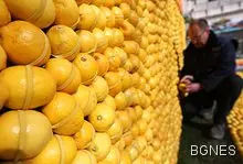 Вода с лимон поне веднъж дневно