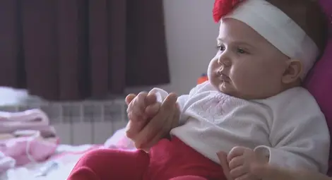 Зов за помощ: 5-месечно бебе страда от остра лимфобластна левкемия Зов за помощ: 5-месечно бебе страда от остра лимфобластна левкемия