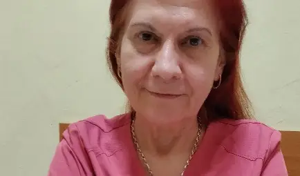 Д-р Елена Дочева