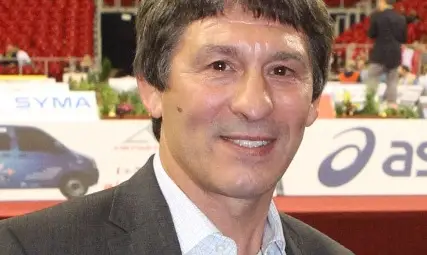 Легендата Валентин Йорданов гостува на награждаването на спортния елит на Русе