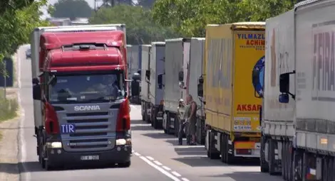 Превозвачи плашат София с блокаж, пречели им летовниците