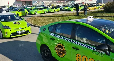 Теодор Миланов: От 3 до 11 пъти се вдига цената на застраховката за такситата, това е спекулация и изнудване