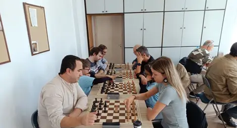 Утре в Зала 1 на Областната администрация на Русе ще се проведе турнир по ускорен шах Утре в Зала 1 на Областната администрация на Русе ще се проведе турнир по ускорен шах