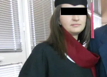 Бясна на мъжа си майка закла двете си деца с кухненския нож след семеен скандал