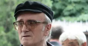 Поетът Иван Цанев се завръща във времето на Сърдитите поети