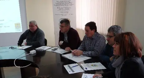 Ценово купува техника за чистене на сняг и канавки