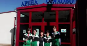 Бадминтонът откри отборните първенства с бронзова купа