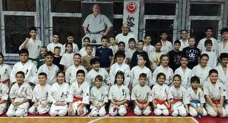 Каратисти на „Русе“ защитиха по-високи степени Каратисти на „Русе“ защитиха по-високи степени