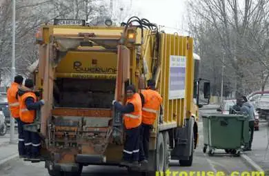 Комуналната комисия ще се рови в парите за боклука навръх 14 февруари