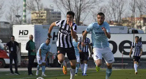 &bdquo;Дунав&ldquo; уж се бори, но бе надигран до 1:4 от &bdquo;Локомотив&ldquo; в Пловдив