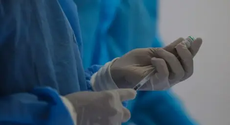 Над 1 милиард ваксини срещу COVID-19 са поставени в Китай