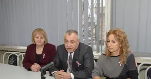 Известна фризьорка подарява прически на 1000 онкоболни жени