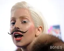 Лейди Гага пушела марихуана по 20 пъти на ден