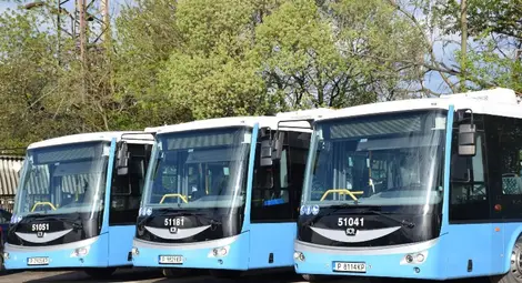 Общинският транспорт купува 15 автобуса втора употреба за 1,1 милиона лева