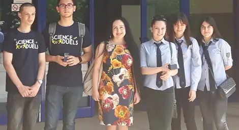 Математическата с два кристални приза от научна конференция