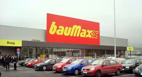 &bdquo;Баумакс&rdquo; започна съкращения на хора и магазини в Източна Европа