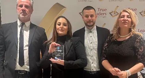 Бензиностанции INSA OIL с награда за устойчив бизнес от ICAP CRIF