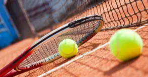 „Празнични герои“ с благотворителен турнир по тенис в Русе