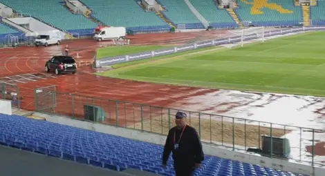 Скандал заради джипа на Боби Михайлов на пистата на &ldquo;Васил Левски&rdquo;