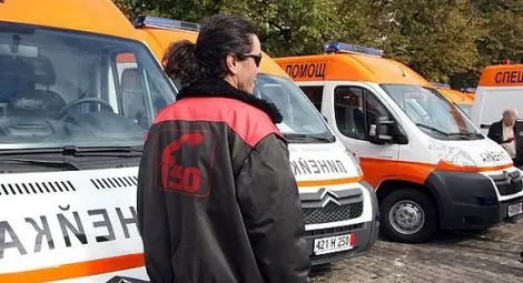 Увеличават линейките в Спешна помощ