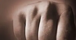 Цивилен полицай задържа крадла след женски бой до Симова мелница