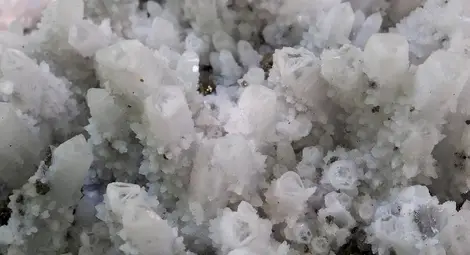 Родопските кристали са златото на планината /галерия/