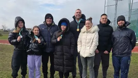 Сестрите Милкови със злато и сребро в хвърлянето на диск и копие