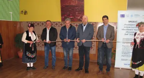 Кметският наместник на Средна кула Божидар Йотов: В миналото остават септичните ями, които пречеха, замърсяваха и правеха живота неудобен Кметският наместник на Средна кула Божидар Йотов: В миналото остават септичните ями, които пречеха, замърсяваха и правеха живота неудобен