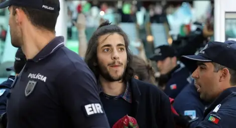 Трансплантираха ново сърце на победителя от "Евровизия" Салвадор Собрал