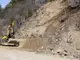 Временно се ограничава движението в Прохода на Републиката поради почистване на пътното платно от свлечена земна маса