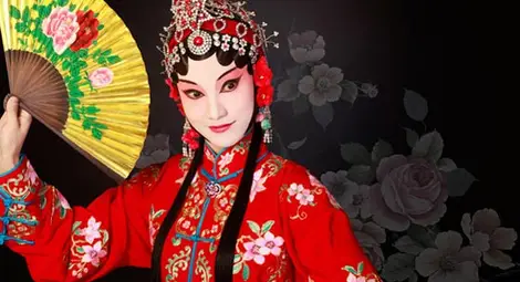 Татуировки на йероглифи и китайска храна изкушават в сряда в Канев център