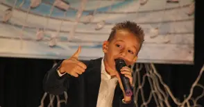 Мартин Сиромахов от „Слънчеви ноти“ с две награди от „Морски звездички“