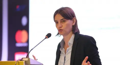 Сърбия ще съкрати 5000 държавни служители през 2017 г.