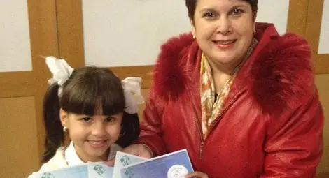 7-годишната Мира покори журито на фест в Босна и Херцеговина 7-годишната Мира покори журито на фест в Босна и Херцеговина