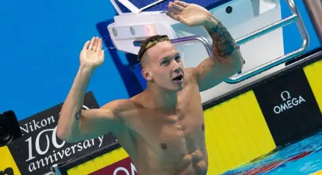Новият Фелпс разби класациите - три световни титли за 2 часа