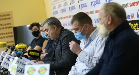 Аврамчев: Няма забранени вещества в добавките на плувците