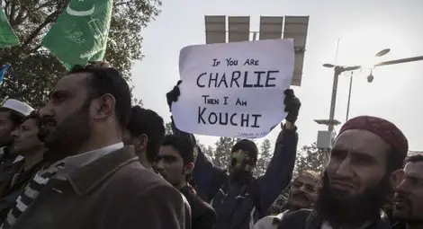 Простреляха фотожурналист на протест срещу "Шарли ебдо" в Пакистан