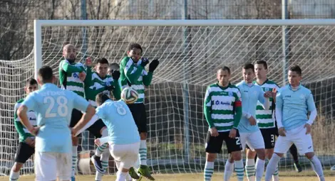 10 &bdquo;дракони&rdquo; изпуснаха &bdquo;Черно море&rdquo; на старта на &bdquo;Балчик Къп&rdquo;