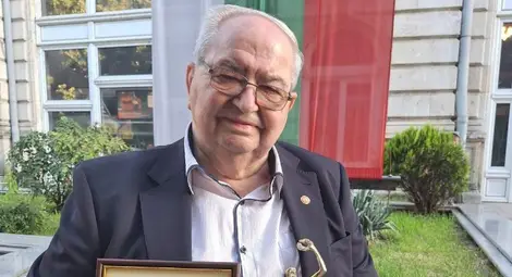 Вили Икономов