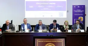 Изкуственият интелект и етичните стандарти в медиите бяха тема на дискусия в Университета за национално и световно стопанство