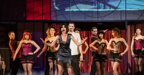 „Кабаре“ тръгва на турне след втората премиера