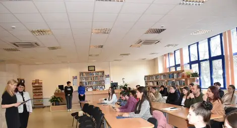 В Русенския университет наградиха победителите в конкурса за поезия и проза  &bdquo;Обшито с любов: Пламъкът на живота и дързостта&ldquo;